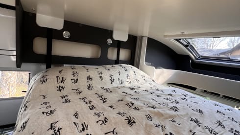 Wayfarer – 5p McLouis semi-integrated from 2025