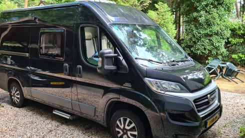 Black Rhino – Compact (5m41) Hobby K55, Automatic 150pk Fiat Ducato, with all the luxury