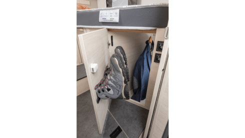 Onze bus – 4p Challenger semi-integrated uit 2023