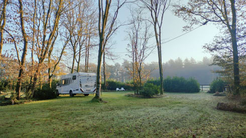 Camper Ledegem – 2p Carado semi-integrated from 2024