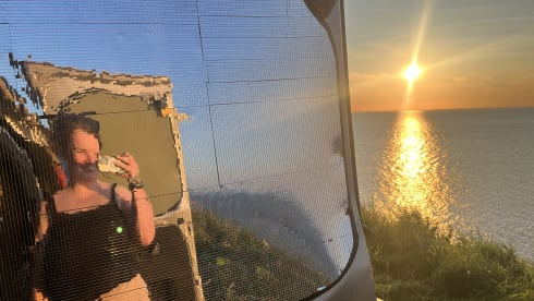 Disco Bus  – Custom Vauxhall Vivaro with Roof Tent 