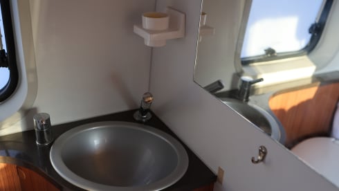 🌍 Adventure Awaits with Our Fiat Ducato Adria Twin SP Camper! 🚐☀️