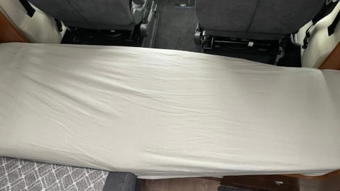 A compact, luxurious 2/3p camper BJ 2018