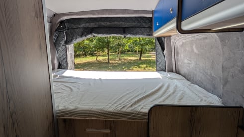 4 Berth VW Crafter LWB - 2026 conversions