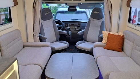 4p Challenger semi-integrated uit 2020
