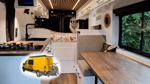 Spacious, modern and complete Off-Grid 2P Campervan