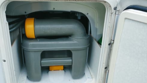 Gianni  – Camper Fiat ducato Mc Louis Overcab