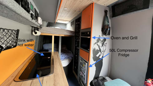 Decks – 4 berth 5 Belt Campervan
