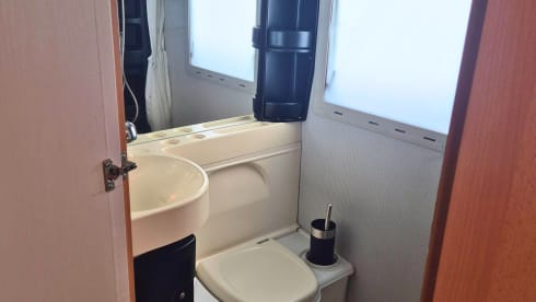 🚐 Fiat 230 Alkoof Camper – Ruimte, Vrijheid & Gezellig Reizen