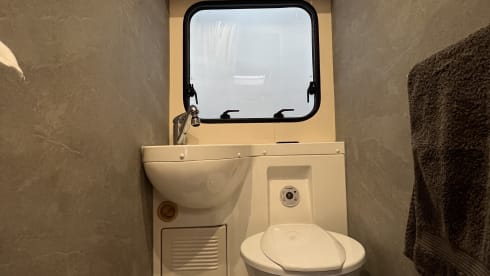 MotorSuite - MySuites – MotorSuite, 6 Berth - Fiat Seal 50