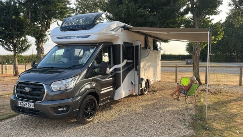 oakleigh – 4 berth Bailey semi-integrated from 2026