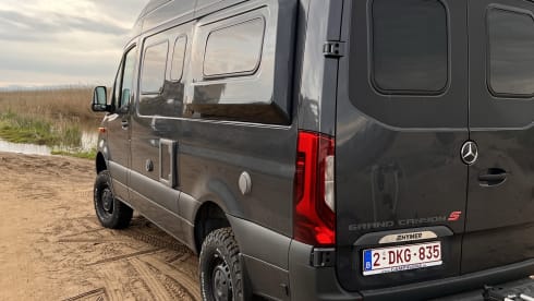 Hogan – 4p Mercedes Hymer 4x4 - 2023