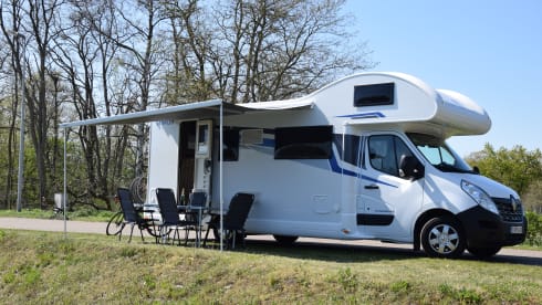 Nice family motorhome Rimor KATAMARANO for rent...