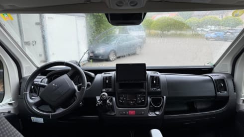 Tourne Tourne – 4p Peugeot campervan uit 2023
