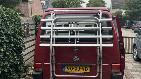 Roderick  – 2p Westfalia bus from 1995