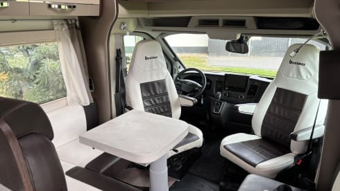 5p Benimar alcove uit 2020