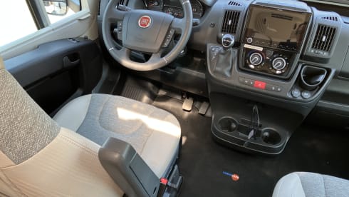 Compact luxury Sun Living semi-integrated from 2020
