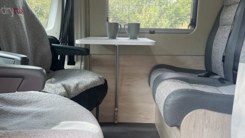 Avandra – Autobus Autotrail a 4 posti letto dal 2024
