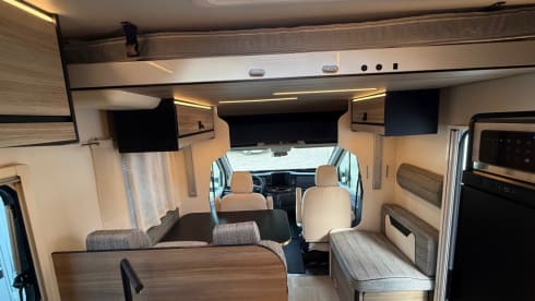 Prince 4 – Gloednieuwe en luxe camper uit 2026