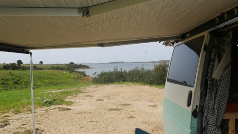 Bumi – Gezellige 2p Volkswagen Campervan (1997)