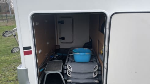 Semi-Integrated Camper for 4 people.