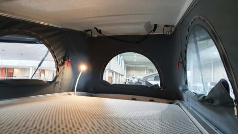 Manoeuvrable camper with 4 sleeping places - Burstner Campeo Roadrunnen C600