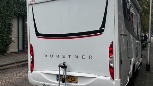 A fully equipped camper for wonderful camping holidays.
