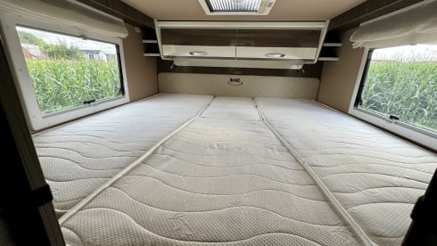 5 person McLouis family camper from 2023