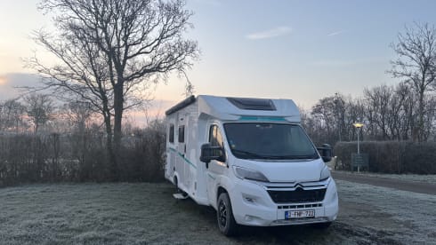 4p Joa 75T semi-integrated from 2025