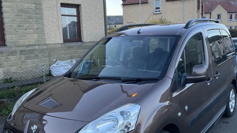 Pijota – Peugeot Partner Tepee Campervan