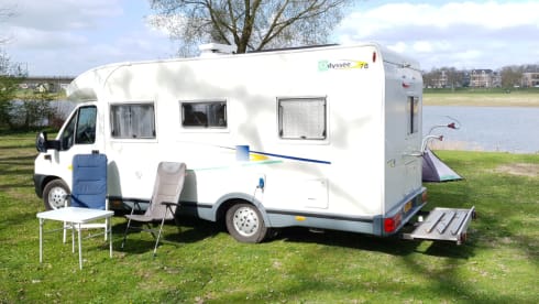 Beautiful spacious Chausson