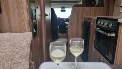 4 berth Swift Escape from 2015 - Explore the World in Comfort and Style