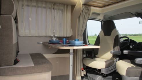 Mindervalide camper // rolstoel friendly – 4p Other other from 2025