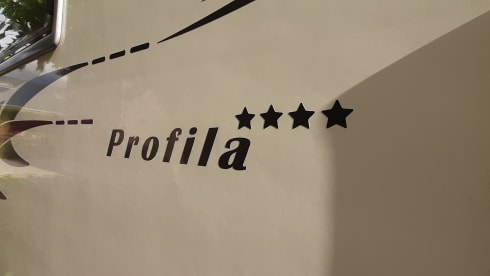 Eura Mobil 4p family camper 