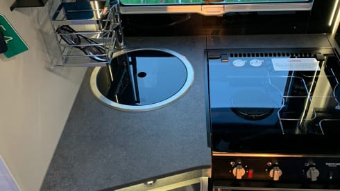 Classy – 2021 LUXURY Chausson Titanium Premium 777GA