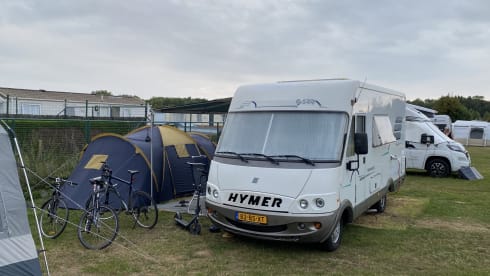 B544 – 5p Hymer integrated uit 1999