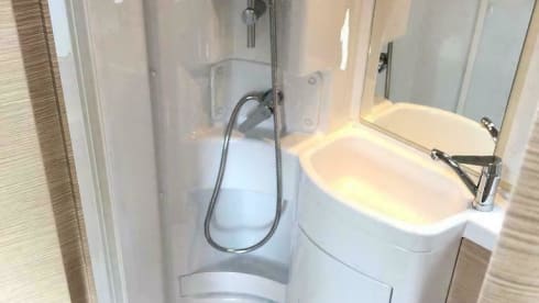 Luxury motorhome with length beds