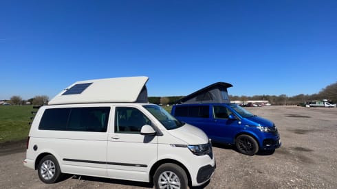 (VW003) 2022 AUTO 'Rebellion' VW Camper Van Sleeps 2 Adults + 2 children