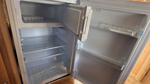 JoyRider – Camper with sloping ceilings for 7 people
