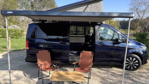 Sprokmobiel – 4p Mercedes-Benz campervan uit 2022