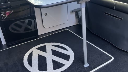 Chopsey – VW-Campingbus mit 4 Schlafplätzen aus dem Jahr 2016