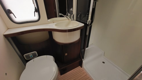 4p Benimar semi-integrated uit 2015