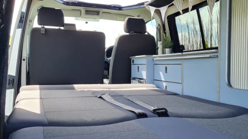 Cosmo – Volkswagen Camper. 2015 T6