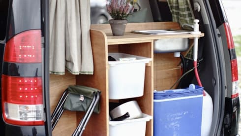 Timmy – super cosy  - automatic campervan. price  includes insurance !