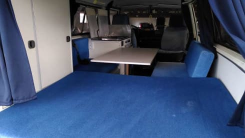 Zwaantje – 4p Volkswagen campervan from 1982