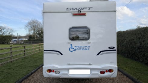 H14 – Rolstoeltoegankelijke camper