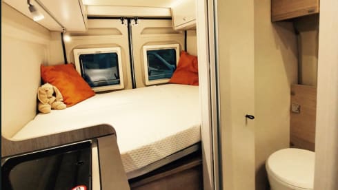 Brand new 4 p Bustner full-option campervan for the biggest adventures