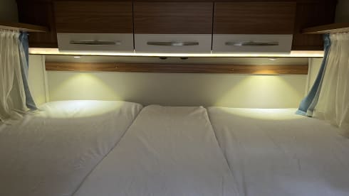 Carado  – Carado T448 5p semi-integrated from 2014