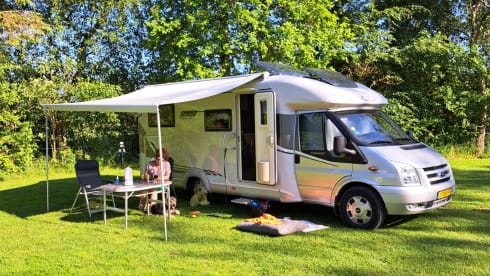 Breeze – Nice handy camper with all conveniences