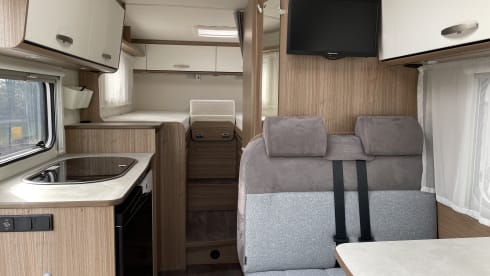 2P semi-integraal CARADO V337 compact